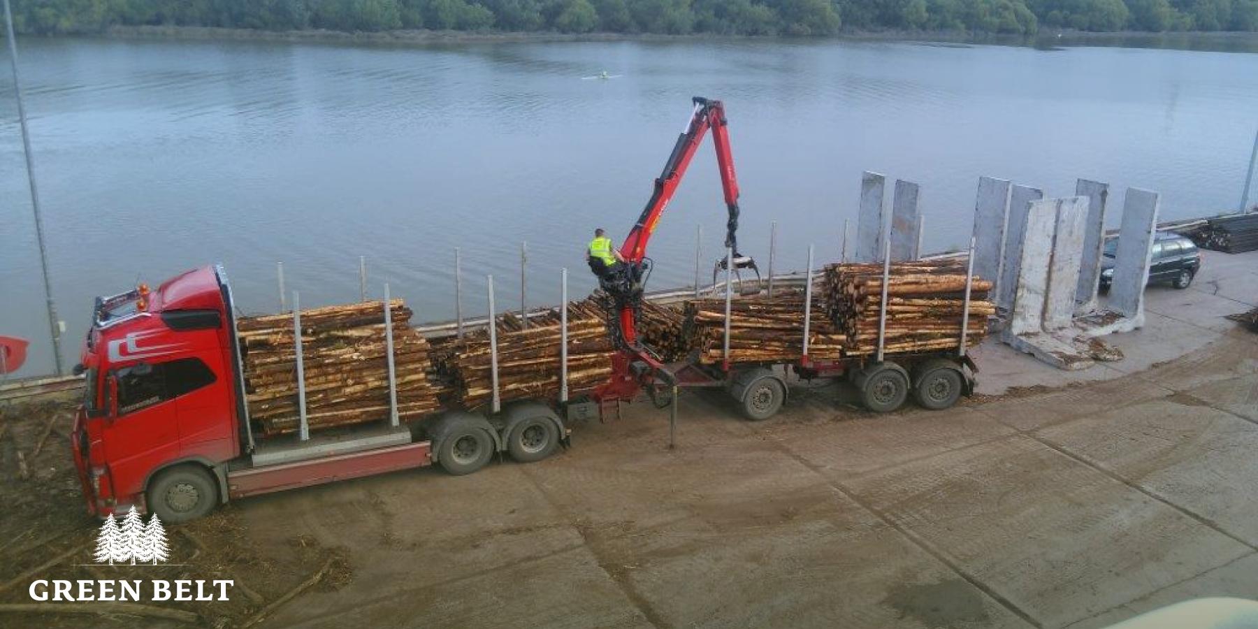 Green Belt loads another ship for export